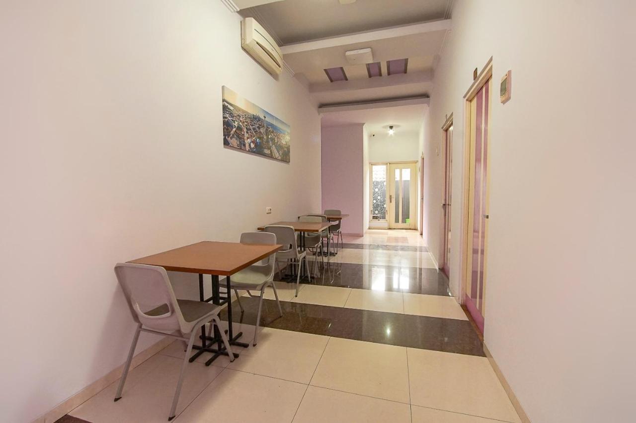 Urbanview Hotel Fiffa Kauman Маланг Екстер'єр фото